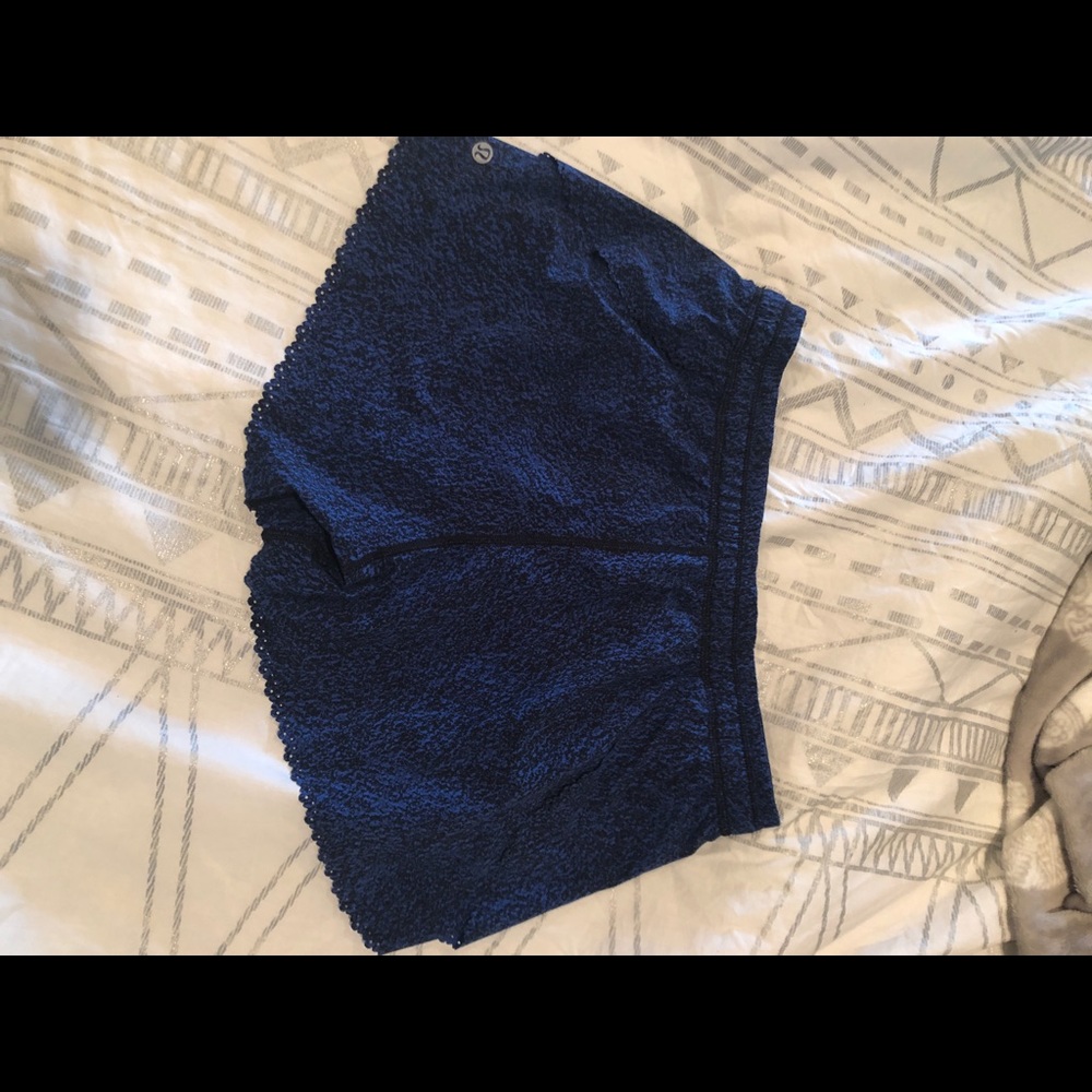 Lululemon shorts - Picture 3 of 4